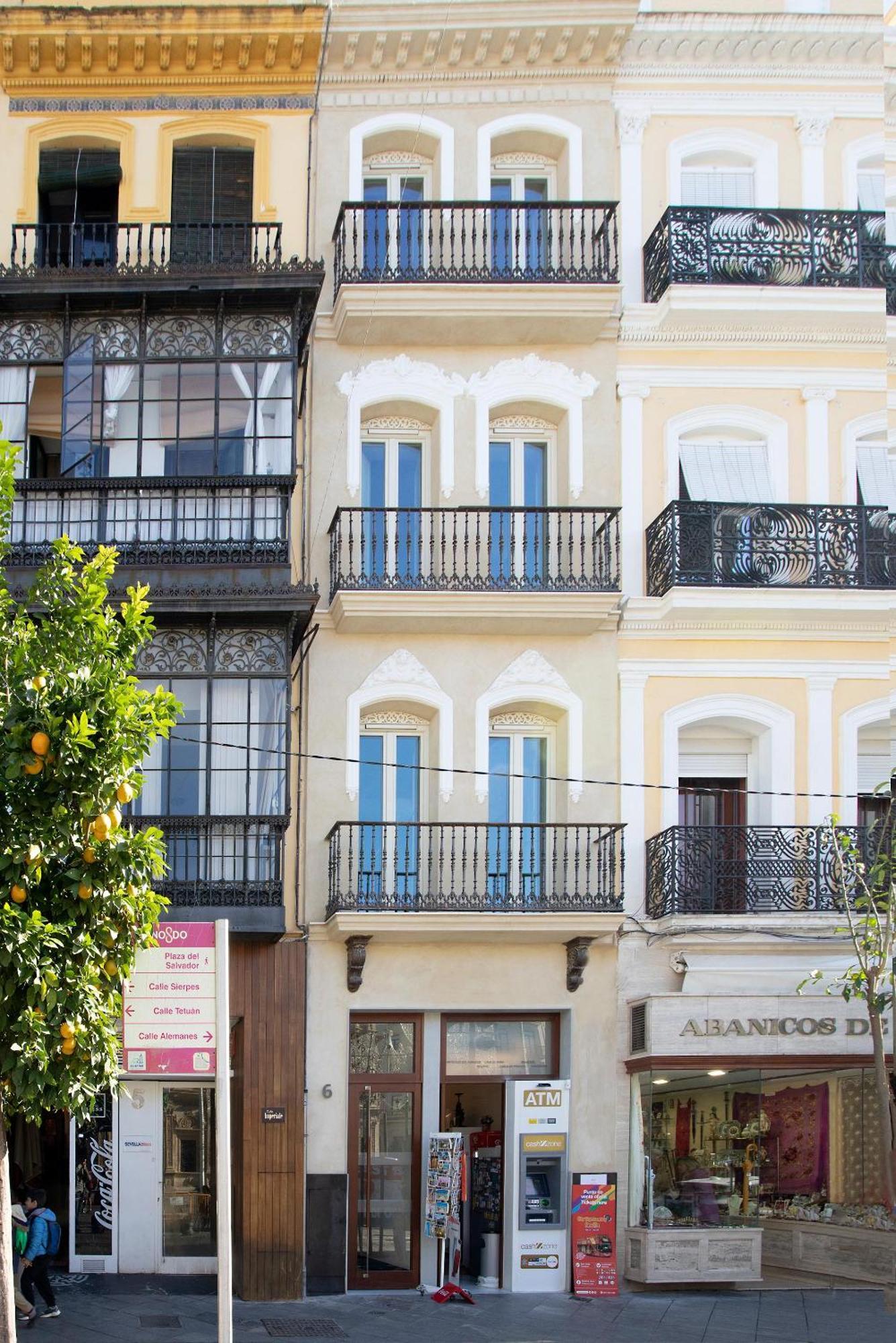 Genteel Home San Francisco Suites Sevilha Exterior foto
