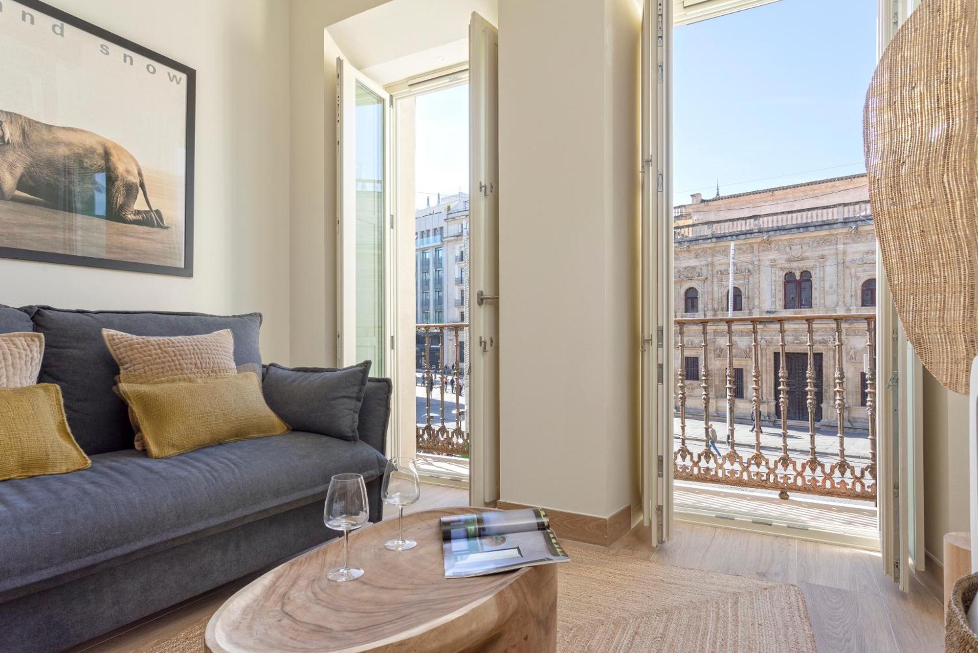 Genteel Home San Francisco Suites Sevilha Exterior foto